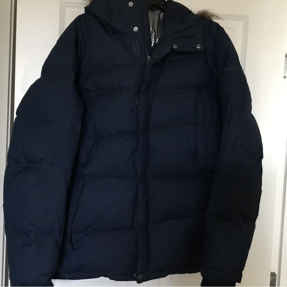 Women’s Columbia hooded winter Jacket, furry hood